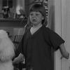 Девочка с гримасой отвращения - картинка gif