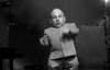 Мини-Мы танцует в костюме - картинка gif
