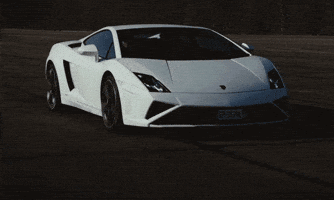Белый Lamborghini разворачивается - гифки и картинки