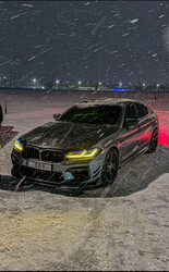 BMW M5 в снегу - картинка gif
