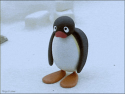Пингвин делает глубокий вдох - картинка gif