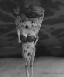 Пицца-девушка позирует в бикини - картинка gif