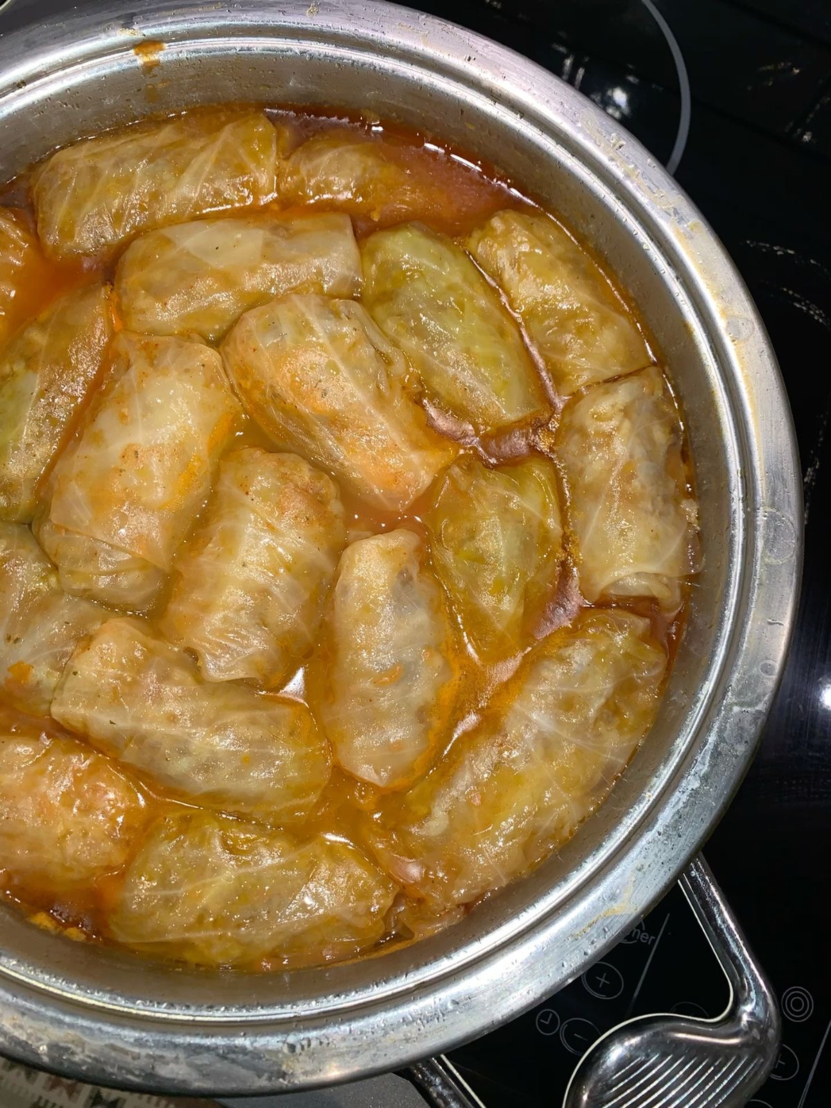 Голубцы в кастрюле - гифки и картинки