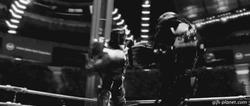 Роботы дерутся на ринге - картинка gif