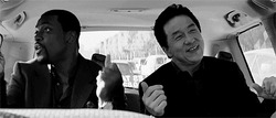 Мужчины танцуют в автомобиле - картинка gif