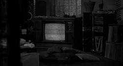 Появление призрака на экране - картинка gif